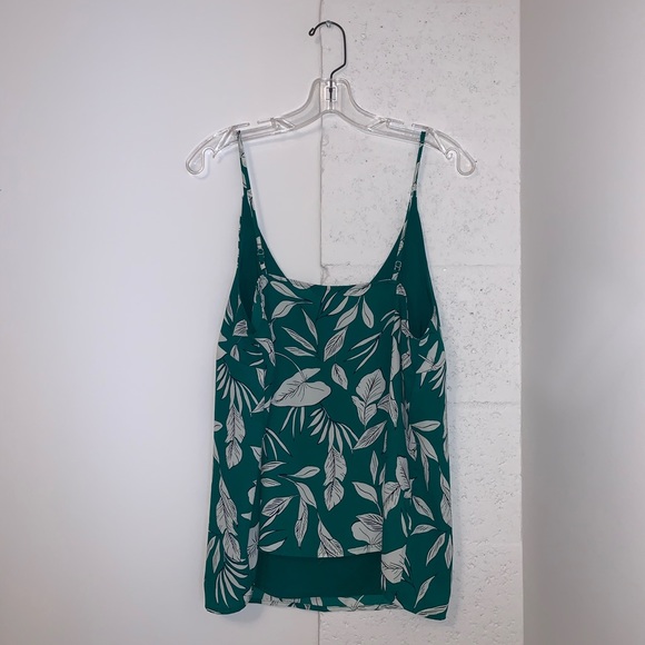 Banana Republic Tank - Green with white leaves - Picture 3 of 4